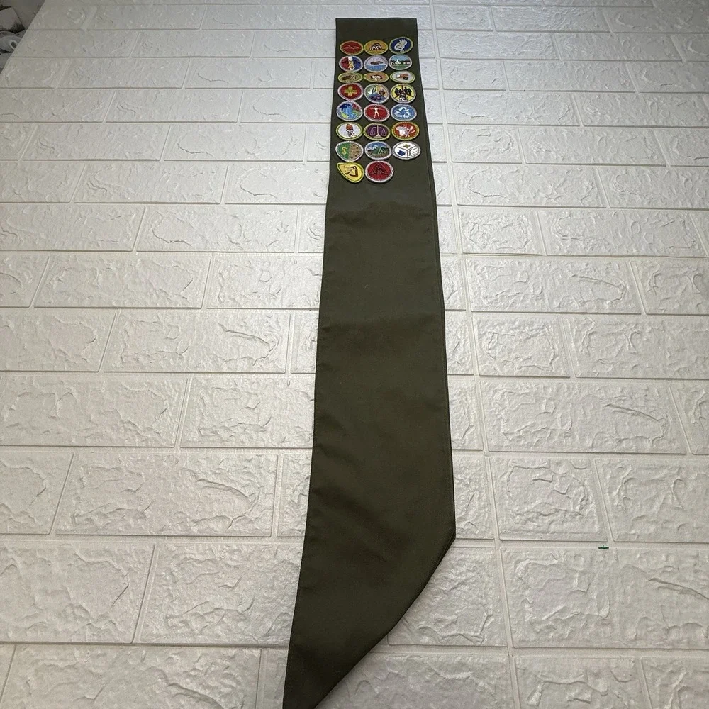 Boy Scouts of America Merit Badge Sash Green Excellent 23 Badges BSA